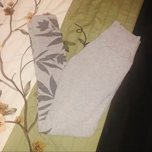 Add-On. Gray. Floral Leggings. Aerie.